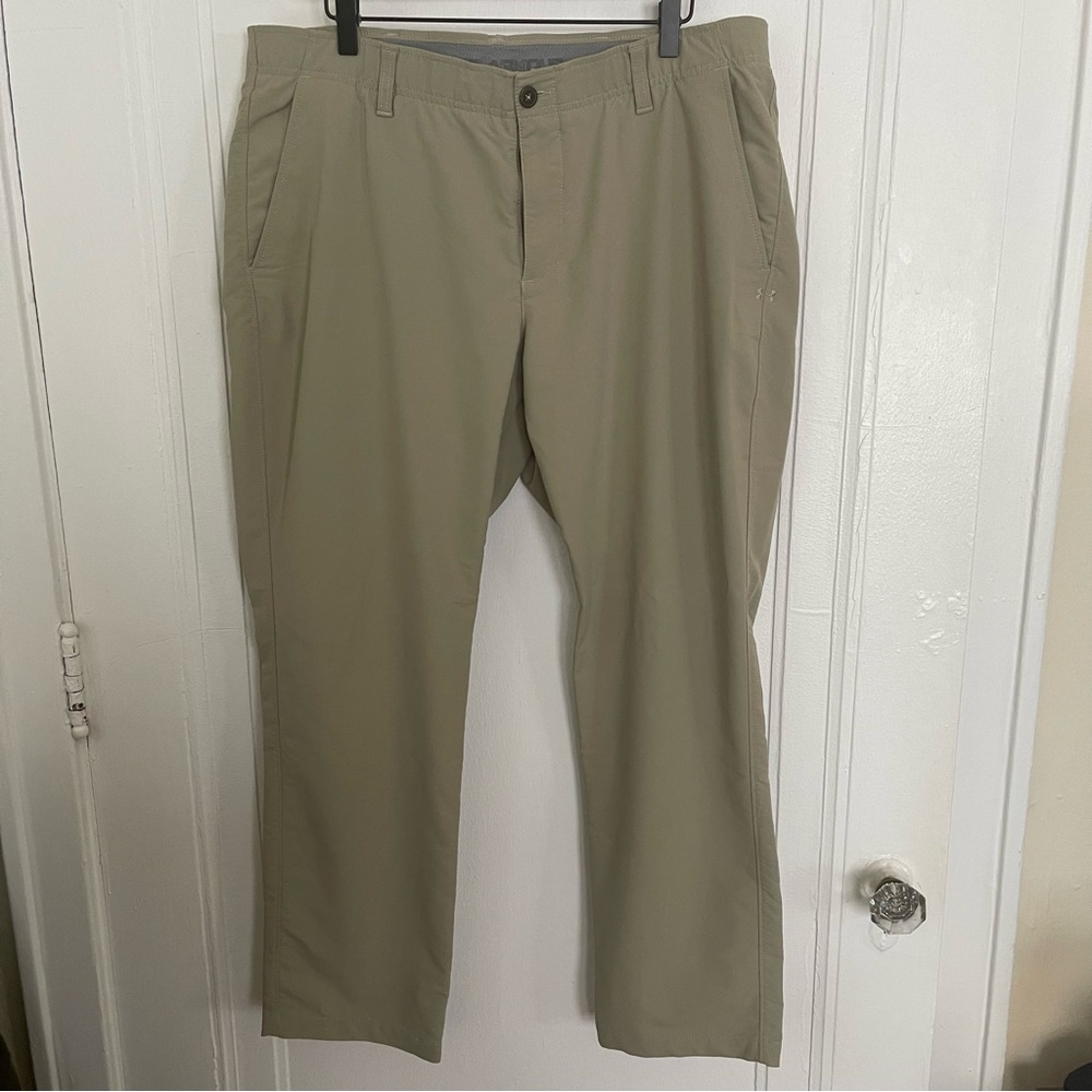 Under Armour Men's Khaki Pants